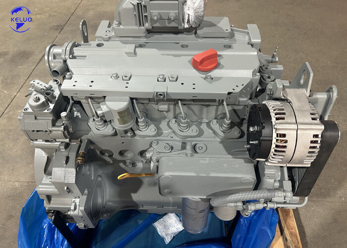 진동 로드 롤러용 새로운 BF4M2012C / BF4M2012 엔진 98kW, 2100RPM.